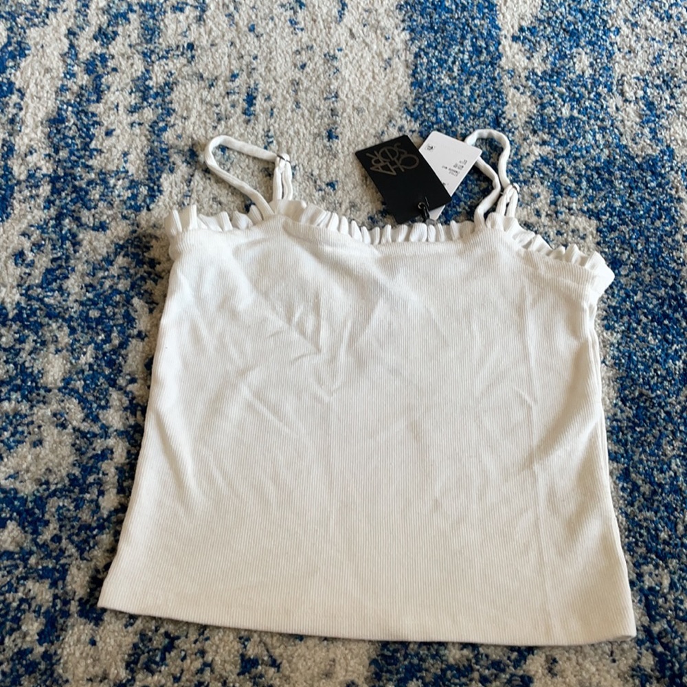 Chaser Linen Rib Ruffle Cami in White - Picture 6 of 8